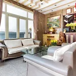 Reddoorz Nguyen Khang Hotel Tran Nao