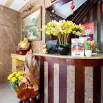 Reddoorz Nguyen Khang Hotel Tran Nao